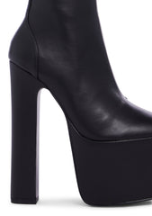 Pretty Prim Ankle Boots - Black