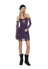 Chic Glamour Lace Dress And Gloves Set